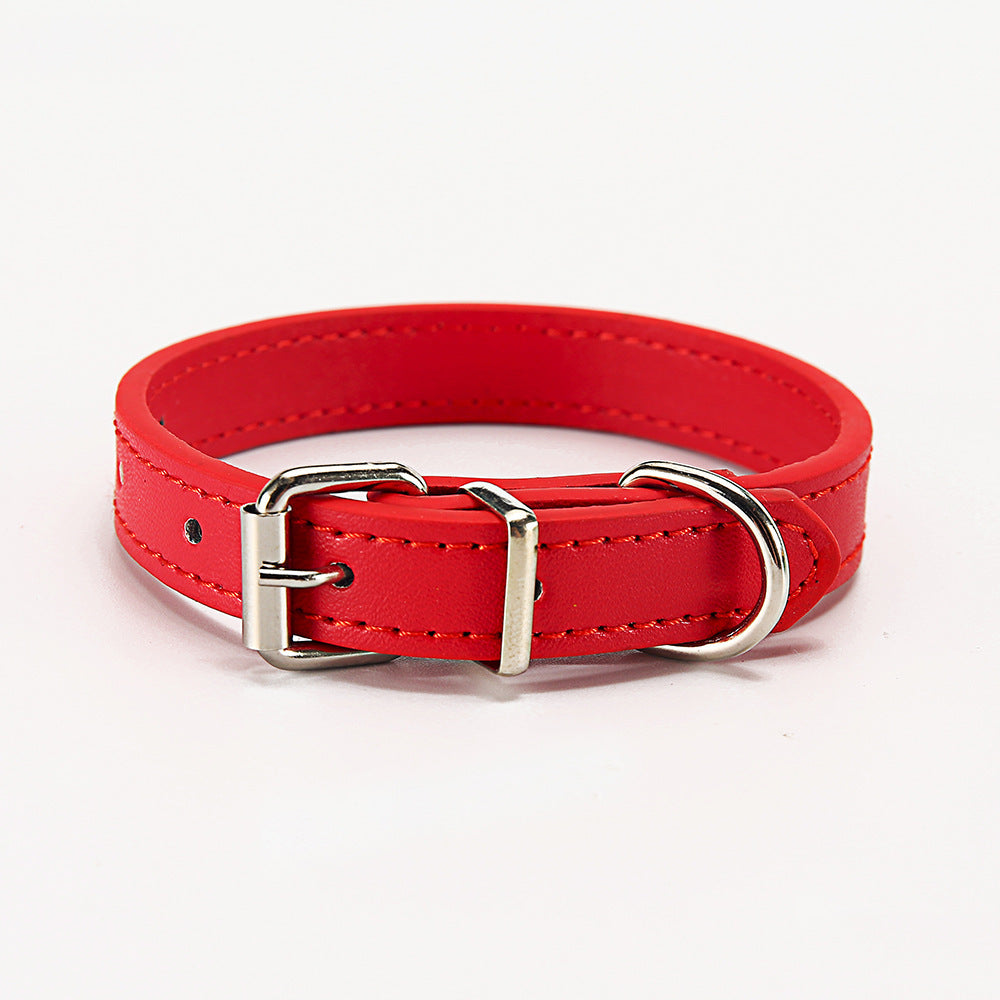 Stylish & Durable: The Perfect Leather Collar for Your Pup!