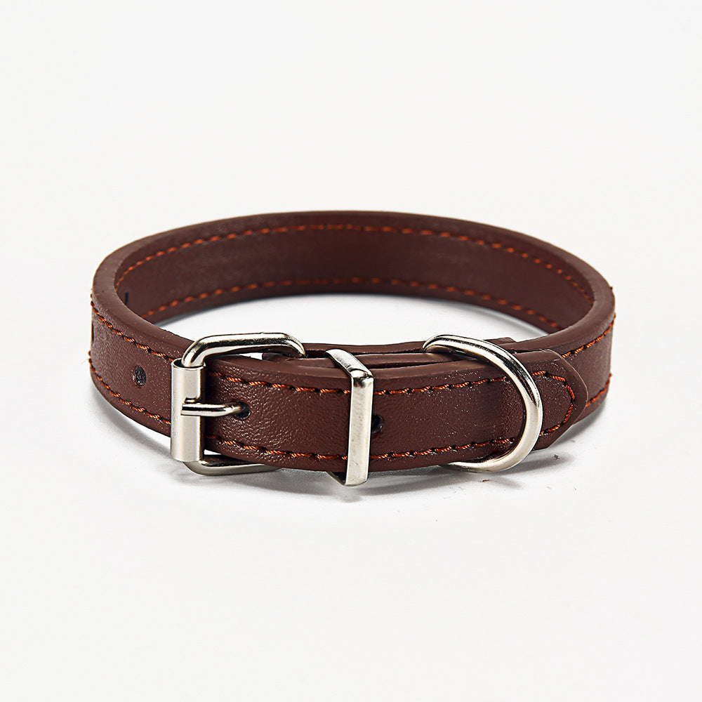 Stylish & Durable: The Perfect Leather Collar for Your Pup!