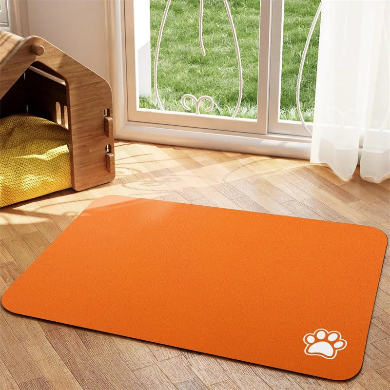 Mess-Free Mealtime: Absorbent & Easy-Clean Pet Feeding Mat!