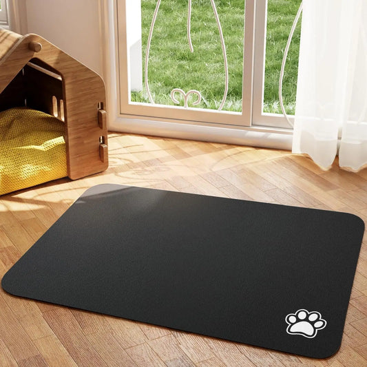 Mess-Free Mealtime: Absorbent & Easy-Clean Pet Feeding Mat!